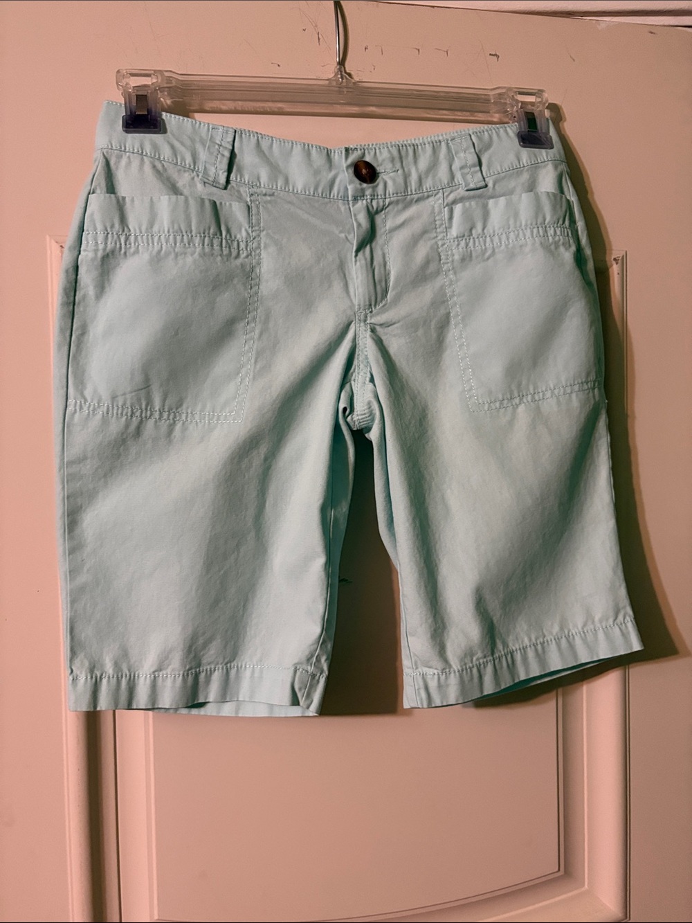 Women’s Old Navy Light Aqua Bermuda Shorts